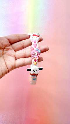 Tiara Hello Kitty Fans na internet