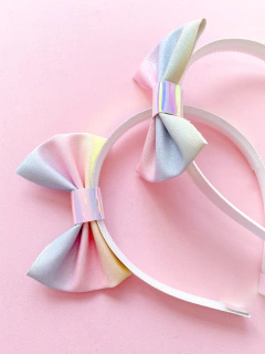 Tiara Glitter Marshmallow (Posh) na internet