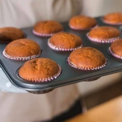 Molde para Muffins Teflón 12 Divisiones en internet