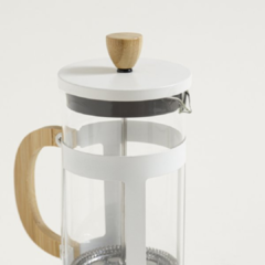 Cafetera con Embolo Crema y Bamboo 1 Lt - Vienna Hogar