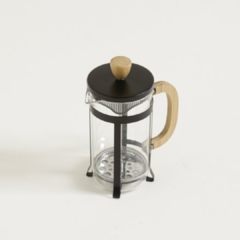 Cafetera Embolo Negra y Bambú 600 Ml - Vienna Hogar