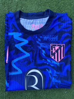 Camiseta Julian Alvarez Atletico de Madrid Alternativa Veresion Jugador temporada 24/25 en internet