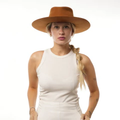 Sombrero Clásico Camel con Cinta Gross en internet