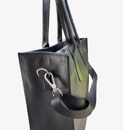 AMELIA CUERO GRANEADO NEGRO CON NEGRO - tienda online