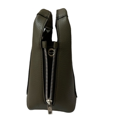 JACINTA CUERO GRANEADO VERDE MILITAR