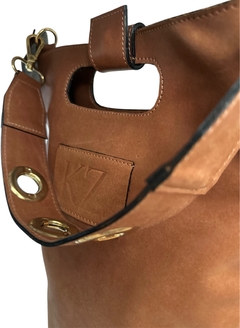 MORA CUERO SUELA en internet