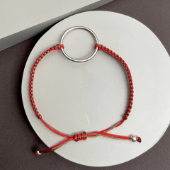 Imagen de Pulseras tejidas con hilos de seda en 2 colores, con centro