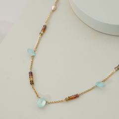 Collar cadena goldfilled, zafiro tundru y calcedonia - comprar online