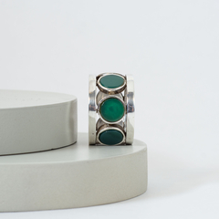 Anillo con circulos de agata verde en internet