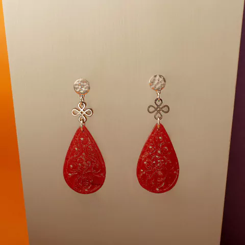 Aros plaqueta de jade rojo calado