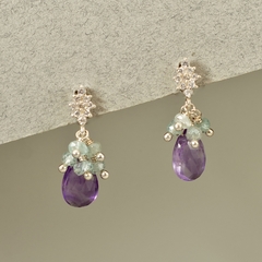 Aros combinados con Amatista y racimos de circón natural