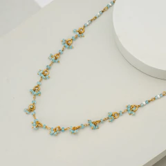 Collar corto vermeil con apatita y perlas - hecho a mano