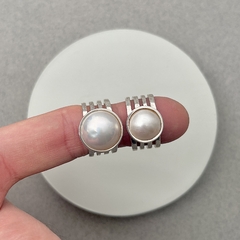Anillo rulos de plata con perla en internet