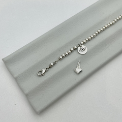 Pulsera cadena y bolitas de plata con dije ojito protector o corazón - comprar online