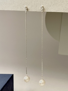Aros larguísimos de plata y perlas - comprar online