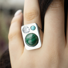 Anillo de plata con malaquita y turquesa - comprar online