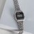 Relógio Casio Mini Fundo Preto na internet