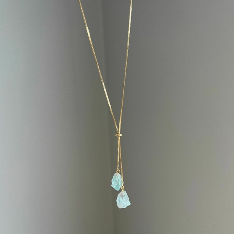 COLAR GRAVATINHA ÁGUA MARINHA DUAS PEDRAS