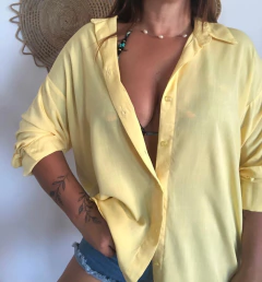 Camisa feminina amarelo manteiga - Maria Mariá Moda e Acessórios