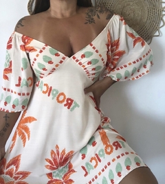 Vestido curto com mangas - Maria Mariá Moda e Acessórios