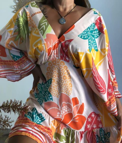 Vestido curto, manga morcego… - Bella Flor - - comprar online