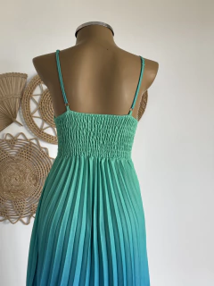 Vestido longo plissado- verde com azul - comprar online