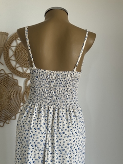 Vestido longo com alças reguláveis- fundo offwhite