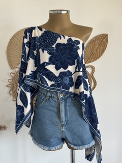 Blusa bata multiformas com top - loja online