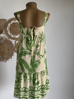 Vestido curto com alças largas - loja online