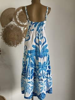 Vestido longuete - ajuste frontal - Brisas do mar-azul