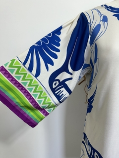 Vestido curto com gola em tricot - detalhes azul - comprar online
