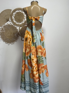 Imagem do Vestido longo amarração nas costas - Flores bordadas