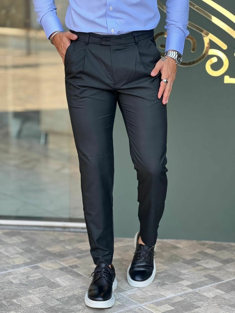 Calça Alfaiataria com Pregas