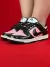 NIKE SB DUNK LOW VERNIZ ROSA na internet