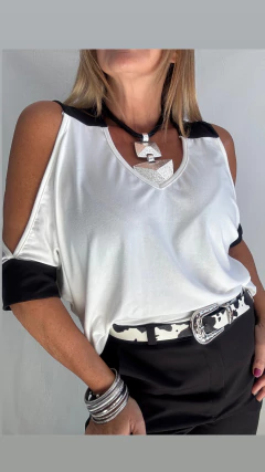 Remera Travis - Entre Nosotras Online