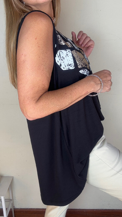 Imagen de Remera musculosa Agnes