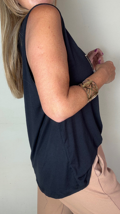 Remera musculosa Lupe - Entre Nosotras Online