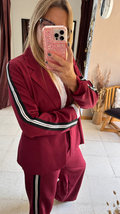 Blazer Nara en internet