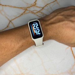 XIAOMI ACTIVE SUMERGIBLE en internet