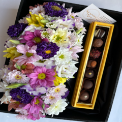 Box Bombones y flores - comprar online