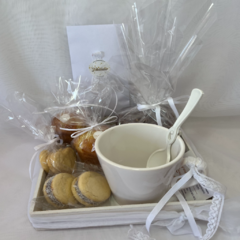 Desayunito Blanco total. - comprar online