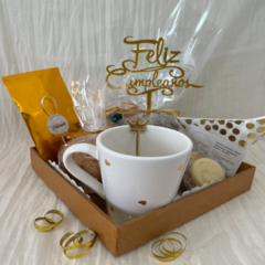 Desayuno MINI Cumple Oro en internet