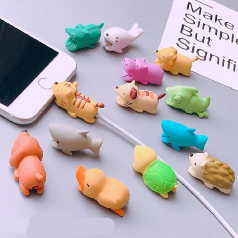 PROTETOR DE CABOS BICHINHOS VARIADOS