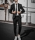 Traje Negro
Blazer Negro
Saco Negro
Pantalon Negro
Camisa Negro
Corbata Negro