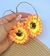 Par de Brincos Argola com Flor Girassol Colorido para Festa Carnaval Luxo Moda Verão Blogueira Tendência Acessórios Feminino na internet