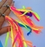 Brincos Feminino para Carnaval Festas Bloquinhos Fitas Fitinhas Coloridas Brinco Argola com Pompom Flor Girassol Eventos Tendência