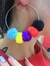 Brincos Feminino para Carnaval Festas Bloquinhos Fitas Fitinhas Coloridas Brinco Argola com Pompom Flor Girassol Eventos Tendência - Store LVO