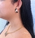 Imagem do Kit Conjunto Colar e Brincos Corrente Grossa com Pingente Borboleta Resinado Preto Branco Folheado Ouro Luxo Tendência Moda