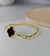 Imagem do Pulseira Bracelete com Pingente Flor trevo Preto Verde Branco Folheado Ouro Dourado inspiração Blogueira Virgínia