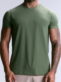CAMISA DRYFIT PETER UP (UP BARRA) VERDE MILITAR